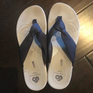 Navy blue cloud steppers